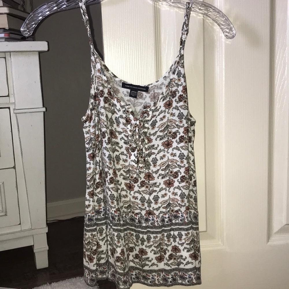 American Eagle top